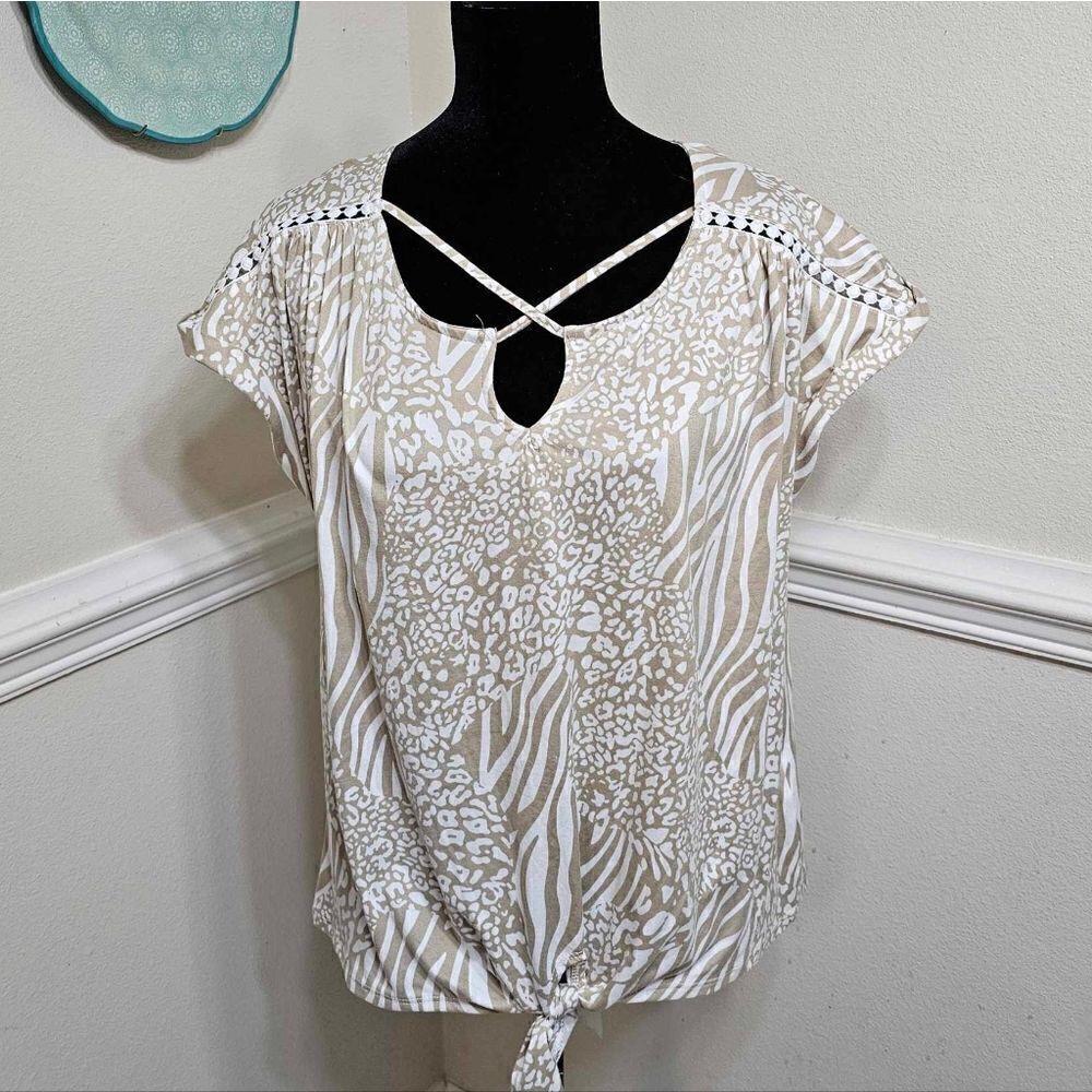 Lightweight Animal Print Detailed Top
